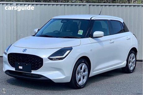 White 2024 Suzuki Swift Hatch HYBRID PLUS F