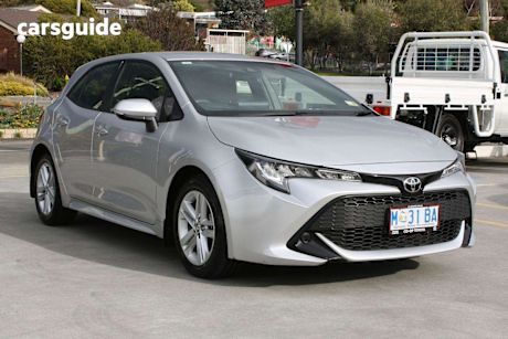 Silver 2022 Toyota Corolla Hatch ASCENT SPORT F