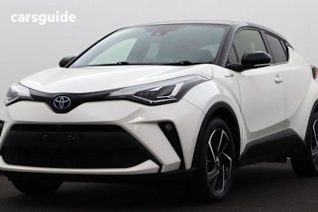 White 2020 Toyota C-HR Hatchback Koba (2WD) (hybrid)