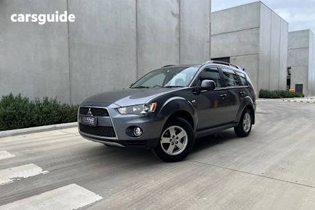Grey 2012 Mitsubishi Outlander Wagon Ls (Fwd)