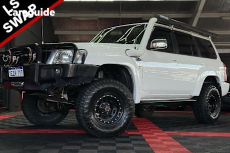 White 2005 Nissan Patrol Wagon ST (4X4)