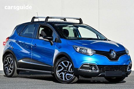 Blue 2015 Renault Captur Wagon Dynamique