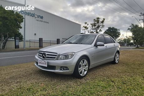 Silver 2009 Mercedes-Benz C200 Sedan Kompressor Classic
