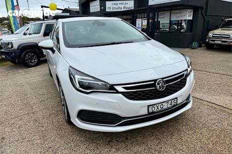 White 2016 Holden Astra Hatch RS-V