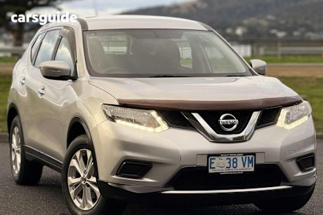 Silver 2015 Nissan X-Trail Wagon ST (4X4)