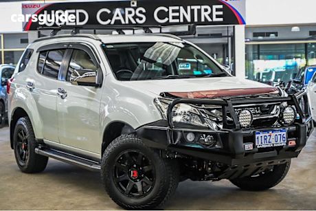White 2017 Isuzu MU-X Wagon LS-T 4X4