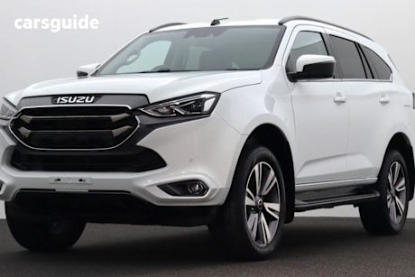 White 2023 Isuzu MU-X Wagon LS-T (4X4)
