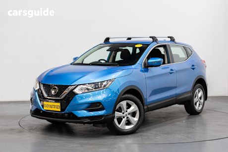 Blue 2020 Nissan Qashqai Wagon ST