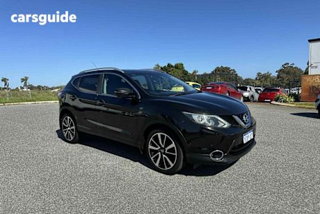 Black 2014 Nissan Qashqai Wagon TI (4X2)