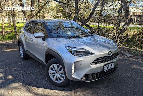 Silver 2024 Toyota Yaris Cross Wagon GXL Hybrid