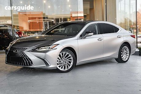 Silver 2023 Lexus ES Sedan ES300H SPORTS LUXURY F