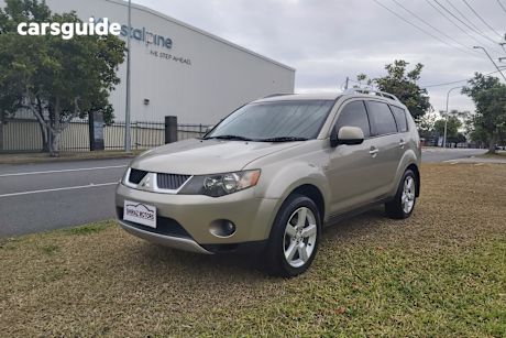 Gold 2007 Mitsubishi Outlander Wagon XLS