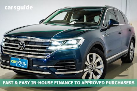 Blue 2022 Volkswagen Touareg Wagon 210TDI Elegance