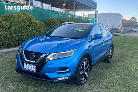 Blue 2019 Nissan Qashqai Wagon TI