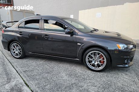 Grey 2008 Mitsubishi Lancer Sedan Evolution