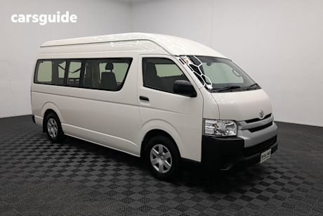 White 2015 Toyota HiAce OtherCar COMMUTER R