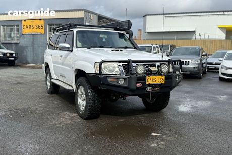 White 2012 Nissan Patrol Wagon ST (4X4)