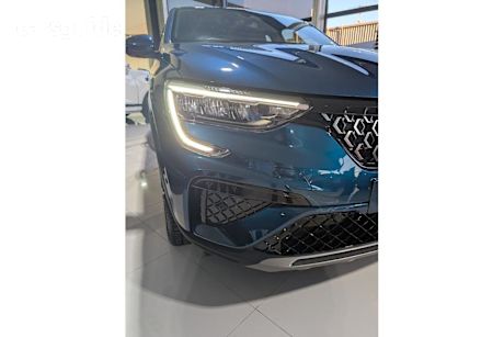 Blue 2024 Renault Arkana Coupe Techno
