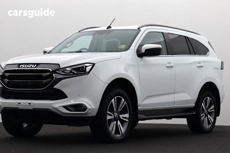 White 2023 Isuzu MU-X Wagon LS-T (4X4)