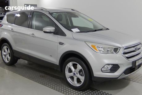 Silver 2017 Ford Escape Wagon Trend (awd)