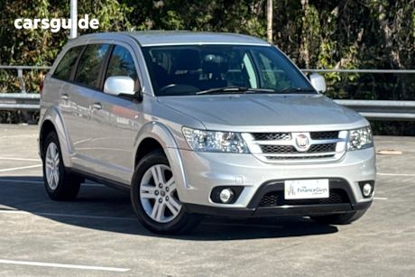 Silver 2013 Fiat Freemont Wagon