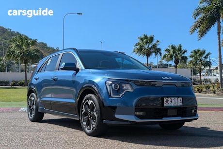 Blue 2023 Kia Niro Wagon EV S