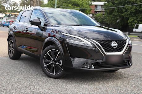 Black 2023 Nissan Qashqai Wagon TI