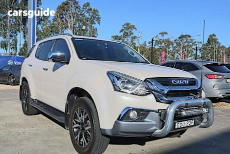 White 2020 Isuzu MU-X SUV LS-T 4X4