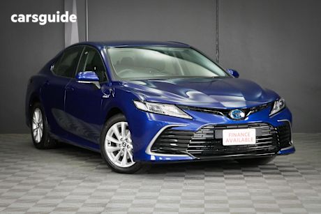 Blue 2024 Toyota Camry Sedan Ascent Hybrid