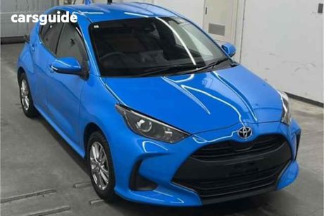 Blue 2021 Toyota Yaris Hatch Hybrid