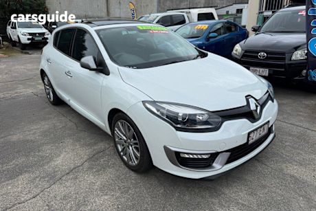 White 2015 Renault Megane Hatchback GT-Line
