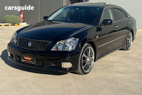 Black 2008 Toyota Crown Sedan
