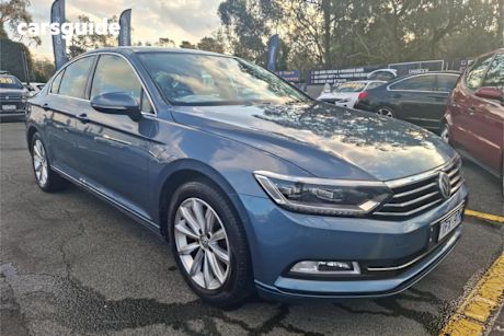 Blue 2016 Volkswagen Passat Sedan 132 TSI Comfortline
