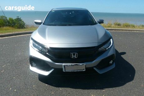 Silver 2017 Honda Civic Hatchback VTI-LX