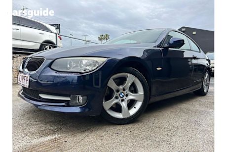 Blue 2010 BMW 3 Coupe 320D R