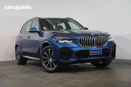 Blue 2022 BMW X5 Wagon Xdrive30D