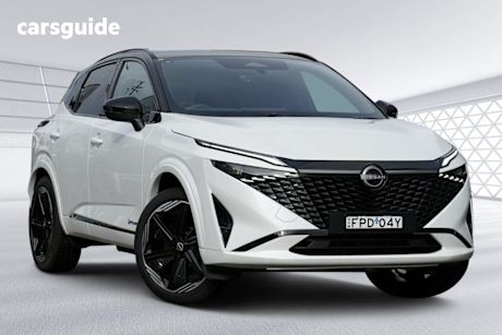 White 2025 Nissan Qashqai Wagon N-Design E-Power (hybrid)