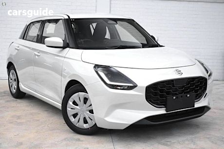 White 2025 Suzuki Swift Hatch HYBRID F