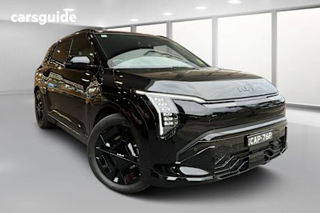 Black 2025 Kia EV3 Wagon GT-Line 2WD LR