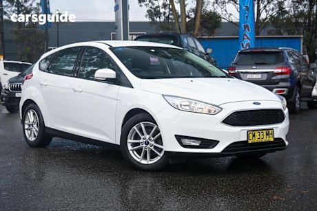 White 2017 Ford Focus Hatch TREND F