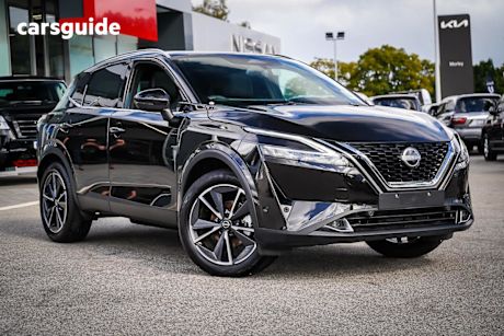 Black 2024 Nissan Qashqai Wagon TI