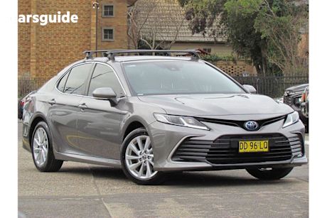 Silver 2022 Toyota Camry Sedan ASCENT F