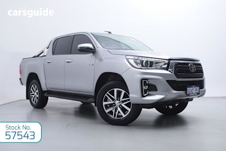 Silver 2019 Toyota Hilux Double Cab Pick Up SR5 (4X4)