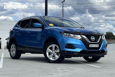 Blue 2019 Nissan Qashqai Wagon ST+