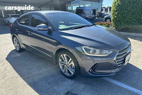 Grey 2016 Hyundai Elantra Sedan Elite 2.0 MPI
