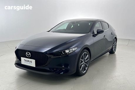Blue 2022 Mazda 3 Hatchback G20 Evolve