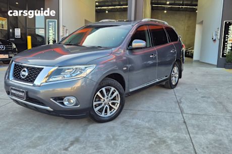 Grey 2015 Nissan Pathfinder Wagon St-L Op (4X2)