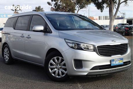 Silver 2015 Kia Carnival Wagon S