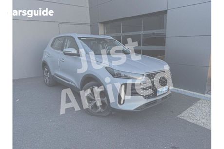 Silver 2024 Chery Tiggo 4 PRO SUV ULTIMATE F