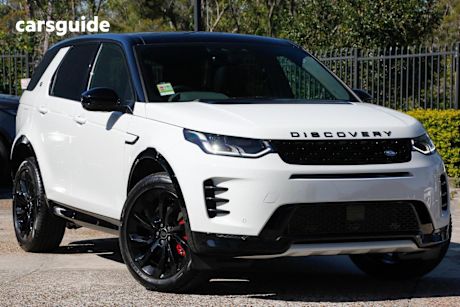 White 2024 Land Rover Discovery Sport Wagon P250 Dynamic SE (184KW)